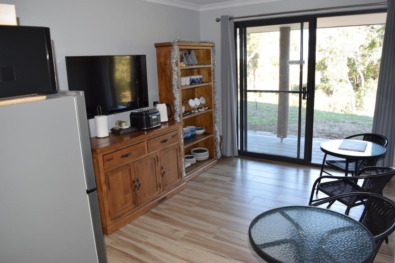 Eagle Bay House Bed & Breakfast Dunsborough Exterior photo
